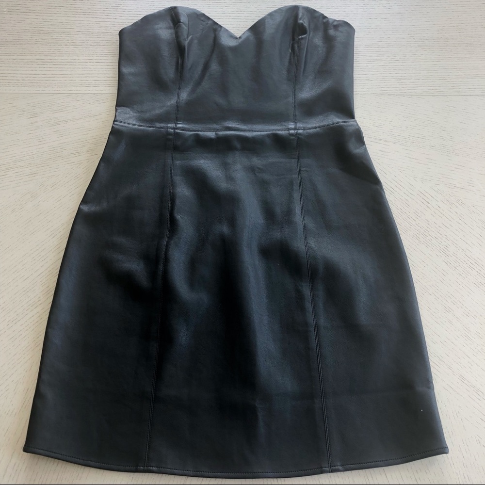 ❌SOLD❌LIKE MYNDED Katia Leather Strapless Mini Dress - Picture 6 of 9